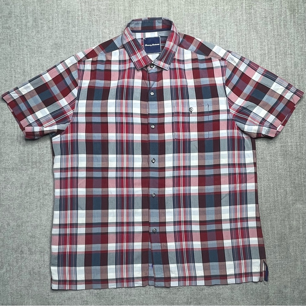 Tommy Bahama Men's Large Red White Blue Plaid Short Sleeve Button Down 100% Silk